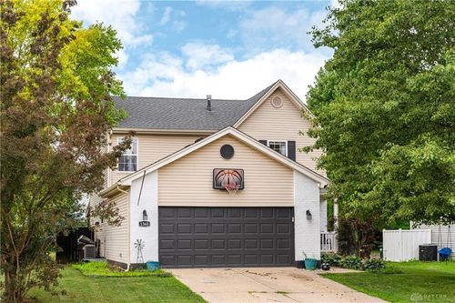 1360 Crescent Ct, Xenia, OH, 45385-5757 | Card Image