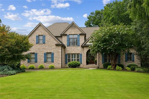 1200 Richmond Glen Cir, Milton, GA, 30004-8218 | Card Image