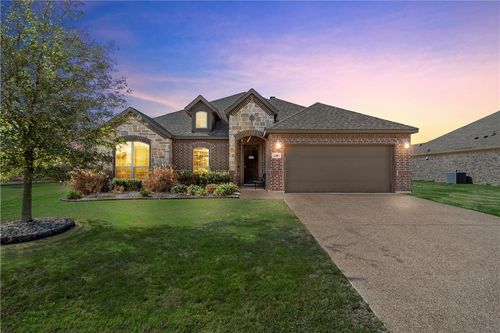 248 Woodhaven Trail, Mcgregor, TX, 76657 | Card Image
