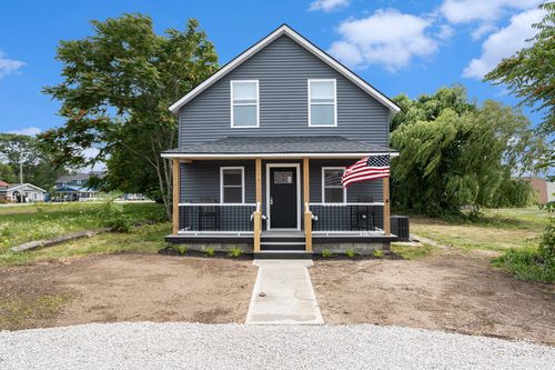 703 S Delia St, Ludington, MI, 49431-2360 | Card Image