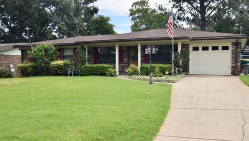 22 10th St, Shalimar, FL, 32579-2048 | Card Image