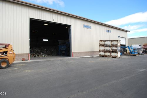 unit-150-340 Se Logsden St, Bend, OR, 97702-3711 | Card Image