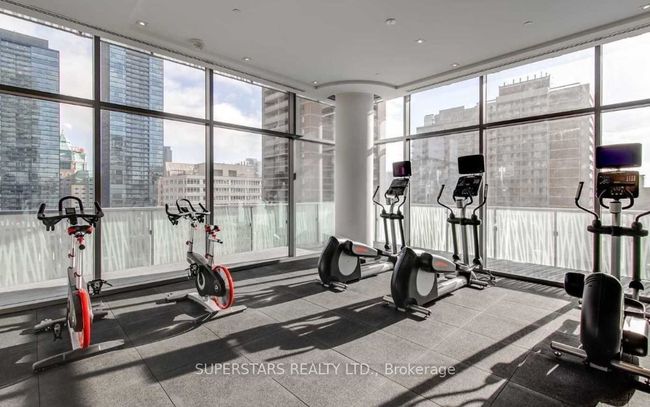 2413 - 50 Charles St E, Condo with 0 bedrooms, 1 bathrooms and null parking in Toronto ON | Image 27