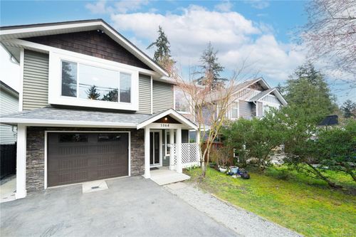 1064 Jenkins Ave, Langford, BC, V9B2N7 | Card Image