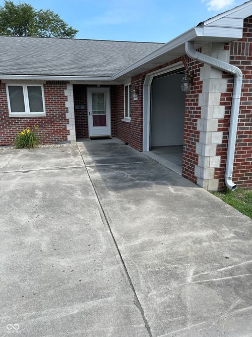 512 N 5th St, Middletown, IN, 47356-1006 | Card Image