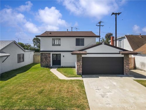 942 E Denwall Dr, Carson, CA, 90746-3072 | Card Image