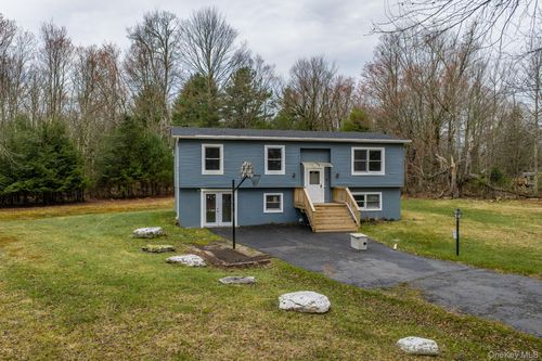 39 Dingle Daisy Rd, Monticello, NY, 12701-4700 | Card Image