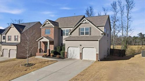 2051 Massey Ln, Winder, GA, 30680-4090 | Card Image