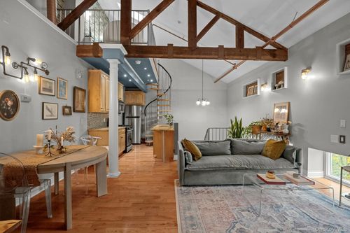 apt-ph4-88 Broadway, Ossining, NY, 10562-4154 | Card Image