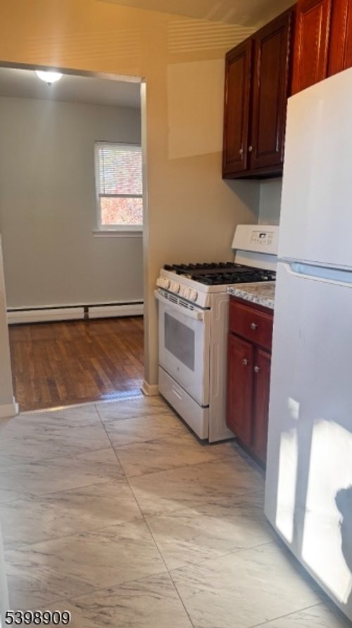 1 Swede Mine Rd, ROCKAWAY, NJ, 07866-3755 | Card Image