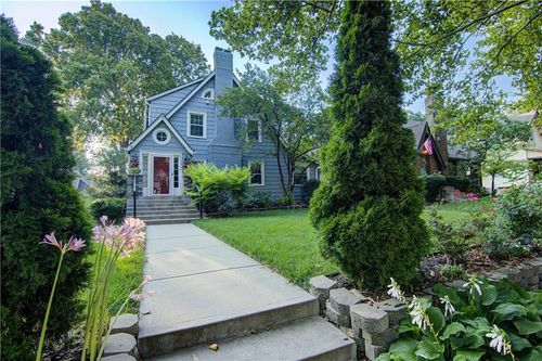 7135 Jefferson St, Kansas City, MO, 64114-1311 | Card Image