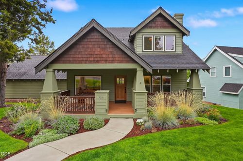 3016 Nw Craftsman Dr, Bend, OR, 97703-8336 | Card Image