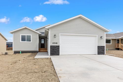 534 Denali Dr, Box Elder, SD, 57719-8504 | Card Image