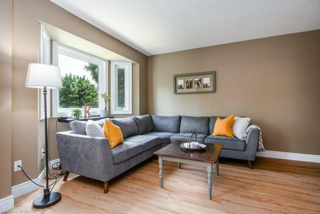 81 Weaver St, House other with 3 bedrooms, 2 bathrooms and null parking in Cambridge ON | Image 17