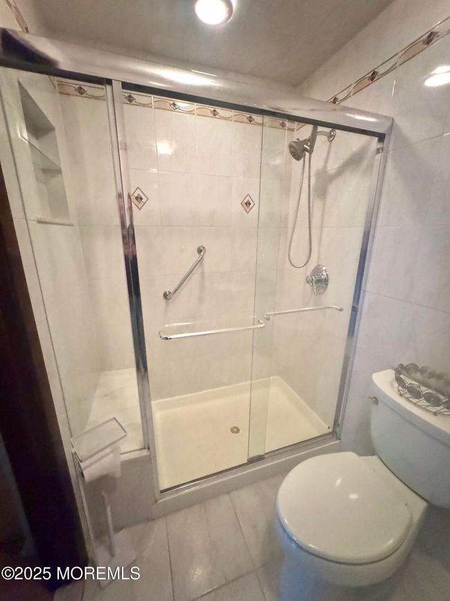 51 Malibu Ct, Condo with 2 bedrooms, 2 bathrooms and null parking in Old Bridge NJ | Image 14