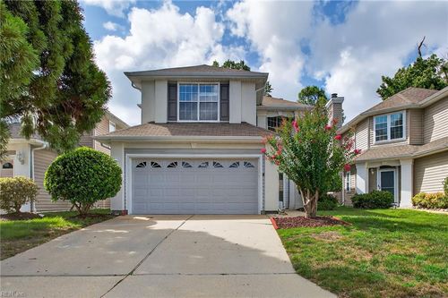 964 Drivers Ln, Newport News, VA, 23602-9114 | Card Image
