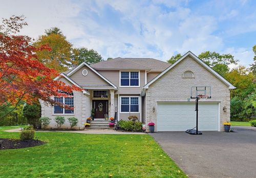 8 Old Bliss St, Rehoboth, MA, 02769 | Card Image