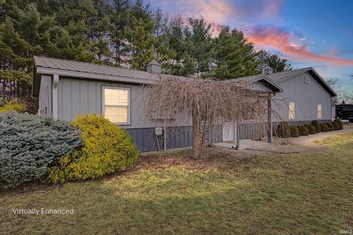 1802 W Monroe St, Kokomo, IN, 46901-3250 | Card Image