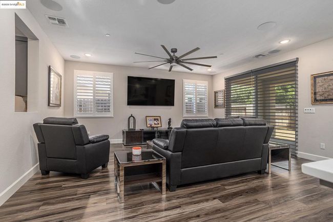 1734 Bonnard Way, House other with 5 bedrooms, 4 bathrooms and 3 parking in Lodi CA | Image 7