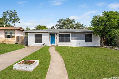 435 Savannah Dr, San Antonio, TX, 78213-3447 | Card Image