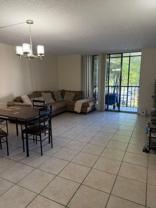 317-8500 Sw 133rd Avenue Rd, Miami, FL, 33183-4576 | Card Image