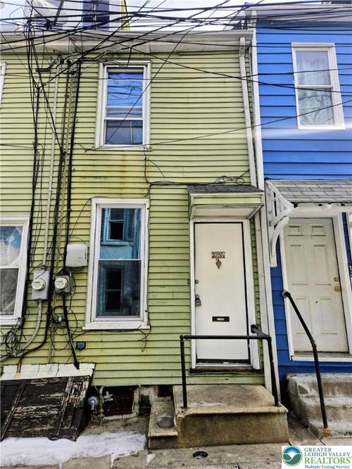 325 N Lumber Street, Allentown City, PA, 18102 | Card Image