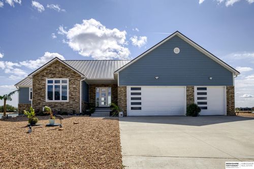 734 Cobblestone Pointe, Ashland, NE, 68003-4511 | Card Image