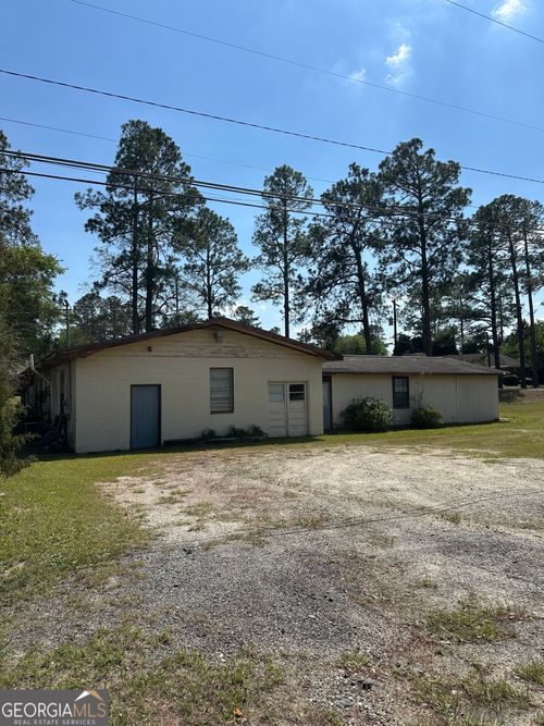 1950 W Elm St, Wrightsville, GA, 31096-2010 | Card Image