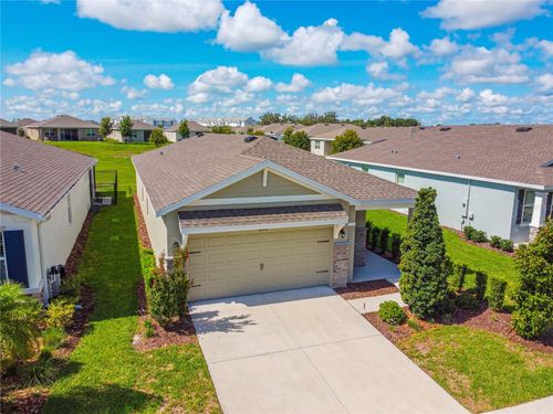 8128 Penrose Pl, WILDWOOD, FL, 34785-7770 | Card Image