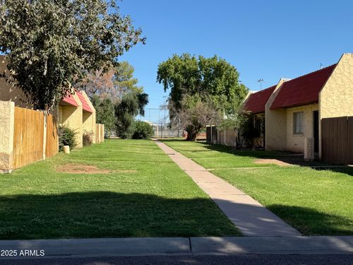 3311 W Golden Ln, Phoenix, AZ, 85051-3859 | Card Image
