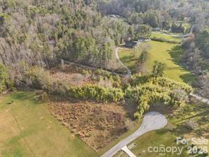 Land in Hendersonville 3