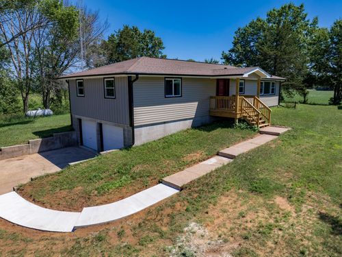 1468 20th Ave, Arkdale, WI, 54613-9782 | Card Image