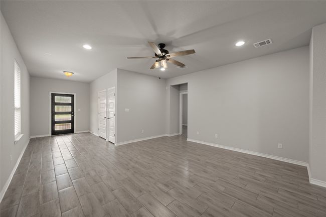 521 Rearing Mare Pass, House other with 4 bedrooms, 2 bathrooms and 4 parking in Georgetown TX | Image 5