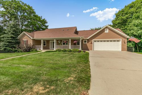 1609 1st St N, Cold Spring, MN, 56320-1017 | Card Image