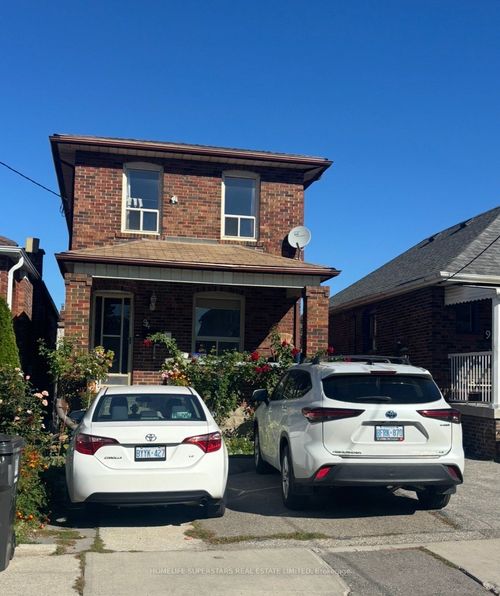 94 Ypres Rd, York, ON, M6M1P3 | Card Image