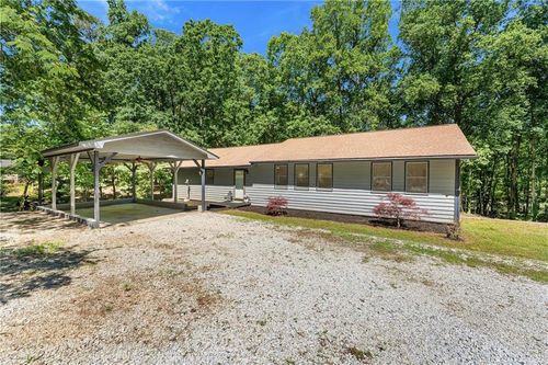 131 Shoreside Dr, Martin, GA, 30557-4921 | Card Image