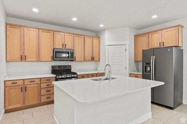 13192 S Lowick Ln, House other with 4 bedrooms, 4 bathrooms and 2 parking in Herriman UT | Image 4