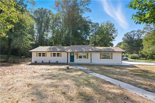 2087 Chestnut Way, Lithia Springs, GA, 30122-3535 | Card Image