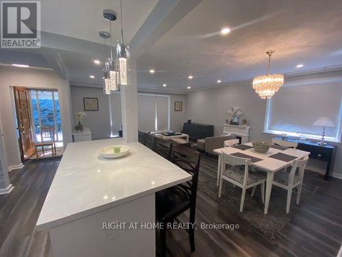 597 Parkside Dr, Oakville, ON, L6K1P6 | Card Image