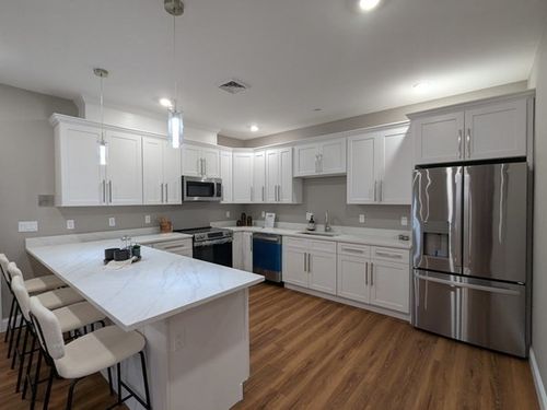 apt-3b-13 Nahant St, Lynn, MA, 01902-5515 | Card Image