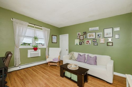 10-464 Bank St, Fall River, MA, 02720-4907 | Card Image