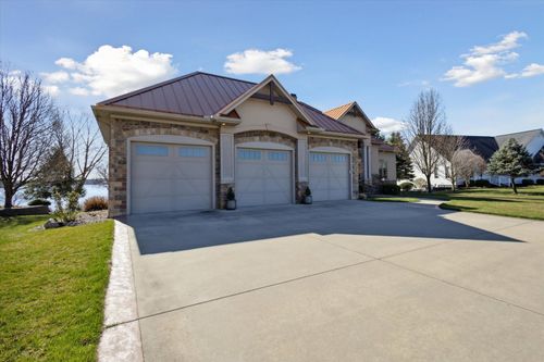 25341 Island View Ln, Sturgis, MI, 49091-9605 | Card Image