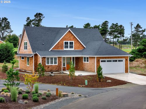 645 Meadow Ln, Gearhart, OR, 97138-6187 | Card Image