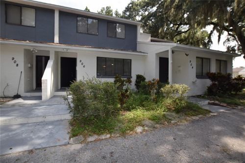 906 Sumter St, LEESBURG, FL, 34748-6336 | Card Image