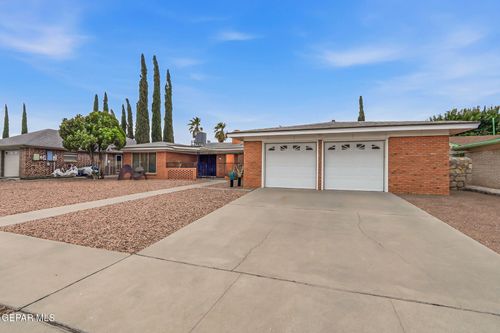 1840 Octubre Drive, El Paso, TX, 79935 | Card Image