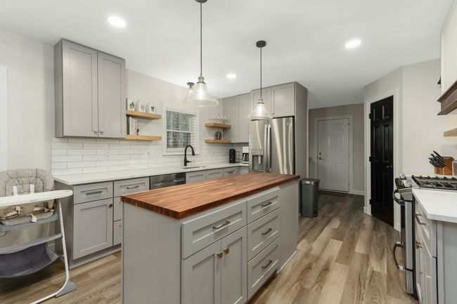 15034 Worden Rd, House other with 3 bedrooms, 2 bathrooms and null parking in Holly MI | Image 17