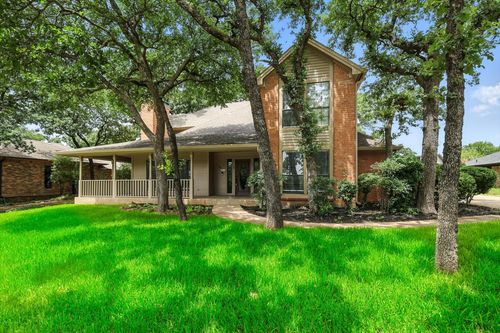 517 Indian Creek Dr, Trophy Club, TX, 76262-9773 | Card Image