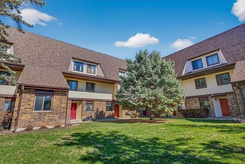 d-1004 Sunnyvale Lane, Madison, WI, 53713 | Card Image