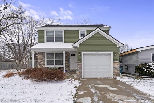 23117 Davey Ave, Hazel Park, MI, 48030-1674 | Card Image