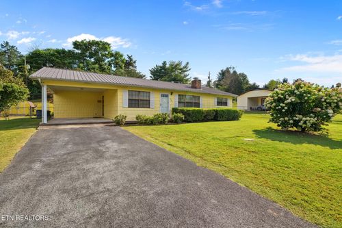 253 Lincoln Dr, Harrogate, TN, 37752-6948 | Card Image